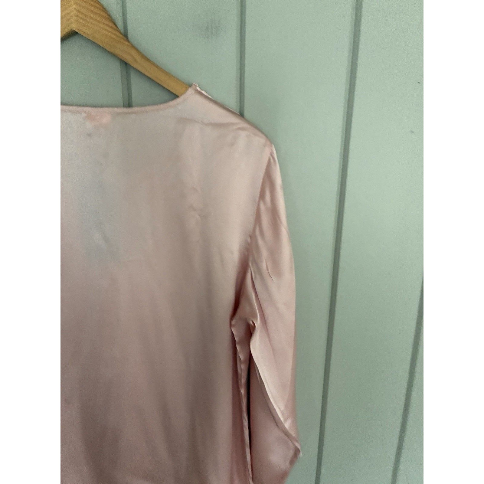 Nwt Silksilky Pink Satin Pajama Top M Medium Soft Pink Embroidered 3/4 New — image 5 of 7